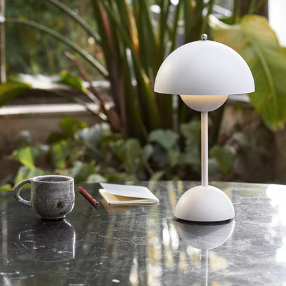 Auroraglo | LED Tischlampe – Energiesparend und stilvolles Design 0