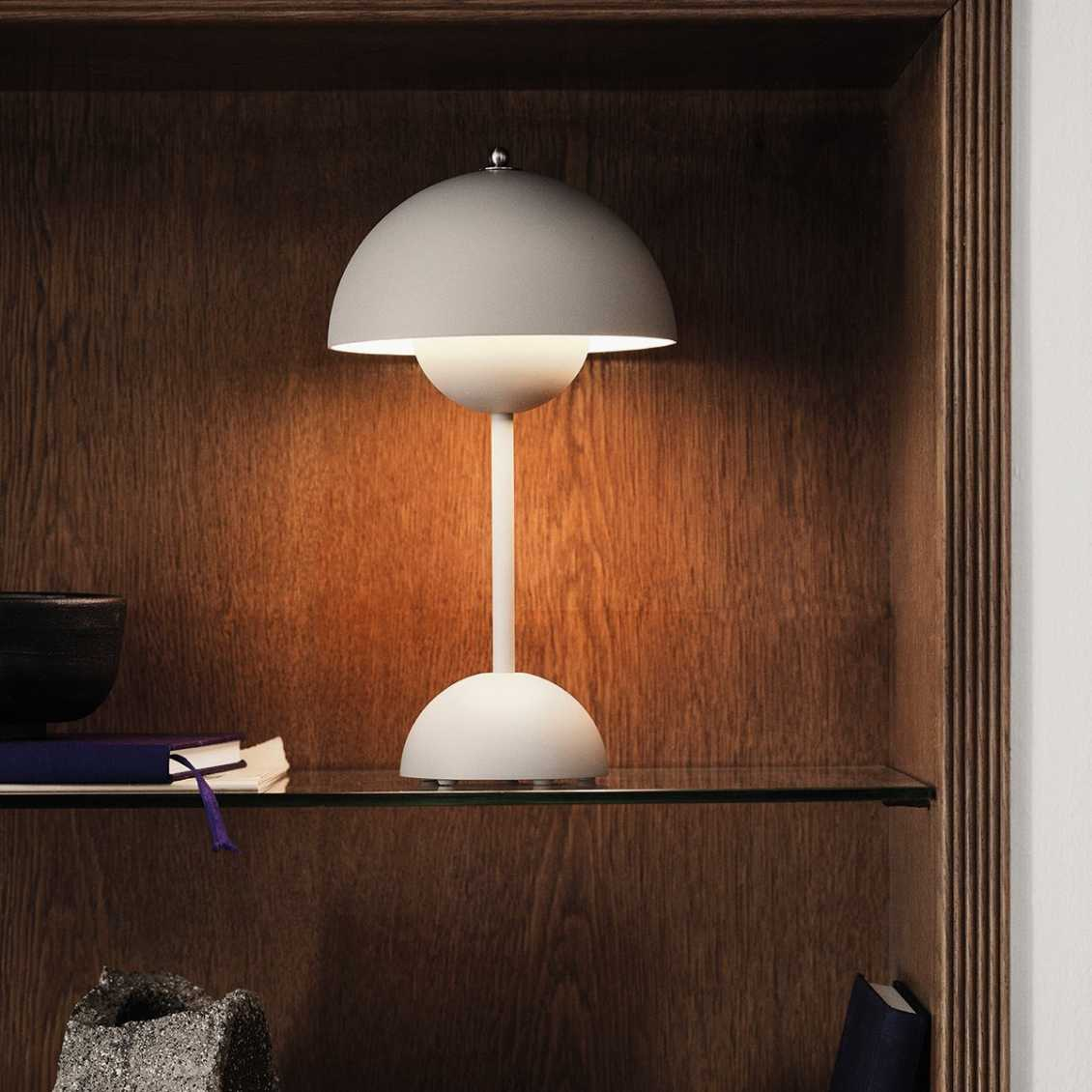 Auroraglo | LED Tischlampe – Energiesparend und stilvolles Design 3