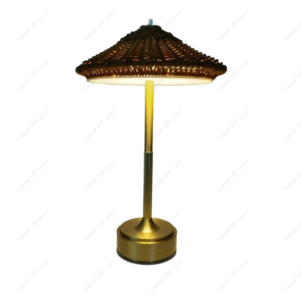 Bellora | Kabellose Tischlampe – Wiederaufladbar mit Rattan-Design 3