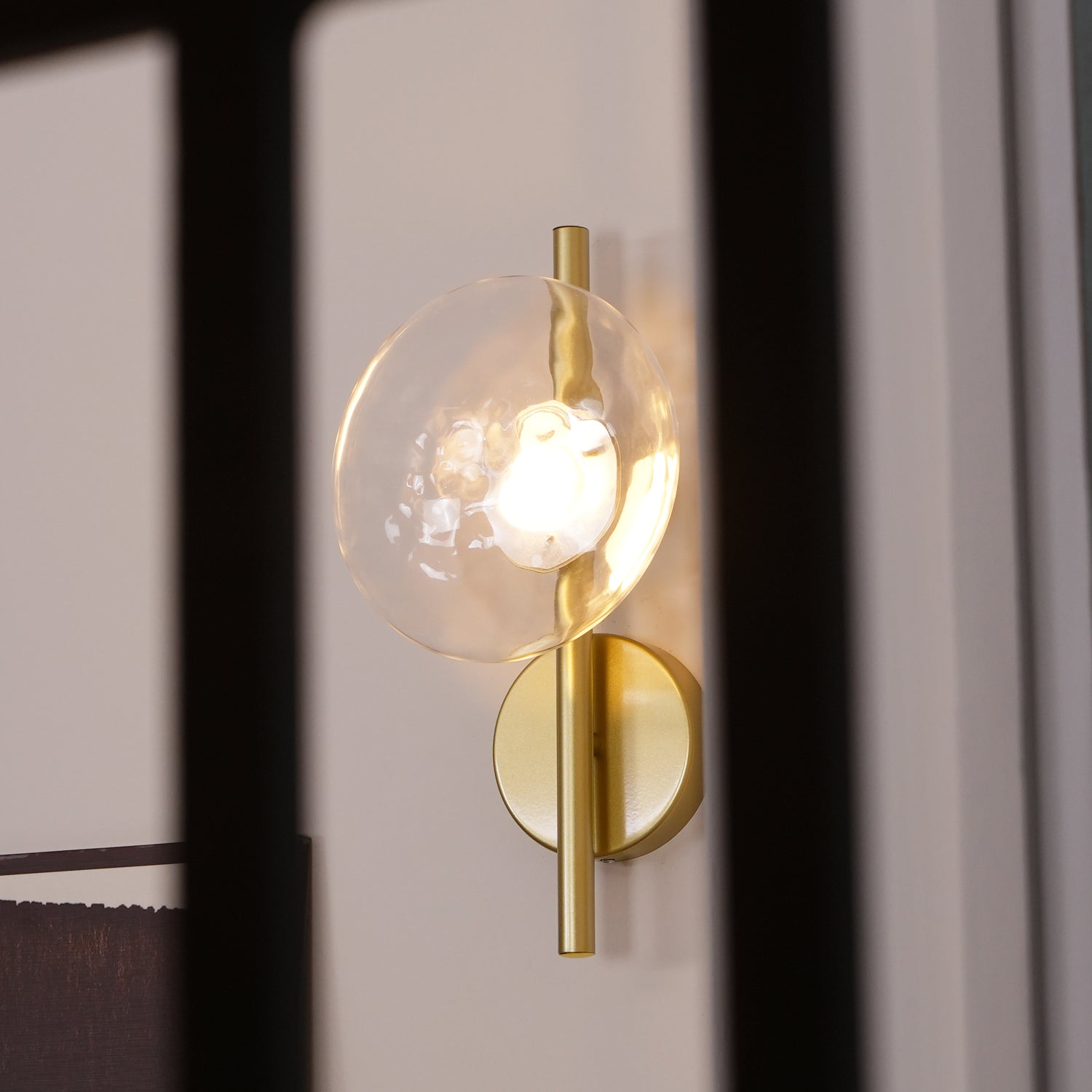 Cetoia | Wandleuchte Schwarz – Elegantes Design mit Integrierter LED-Beleuchtung 3