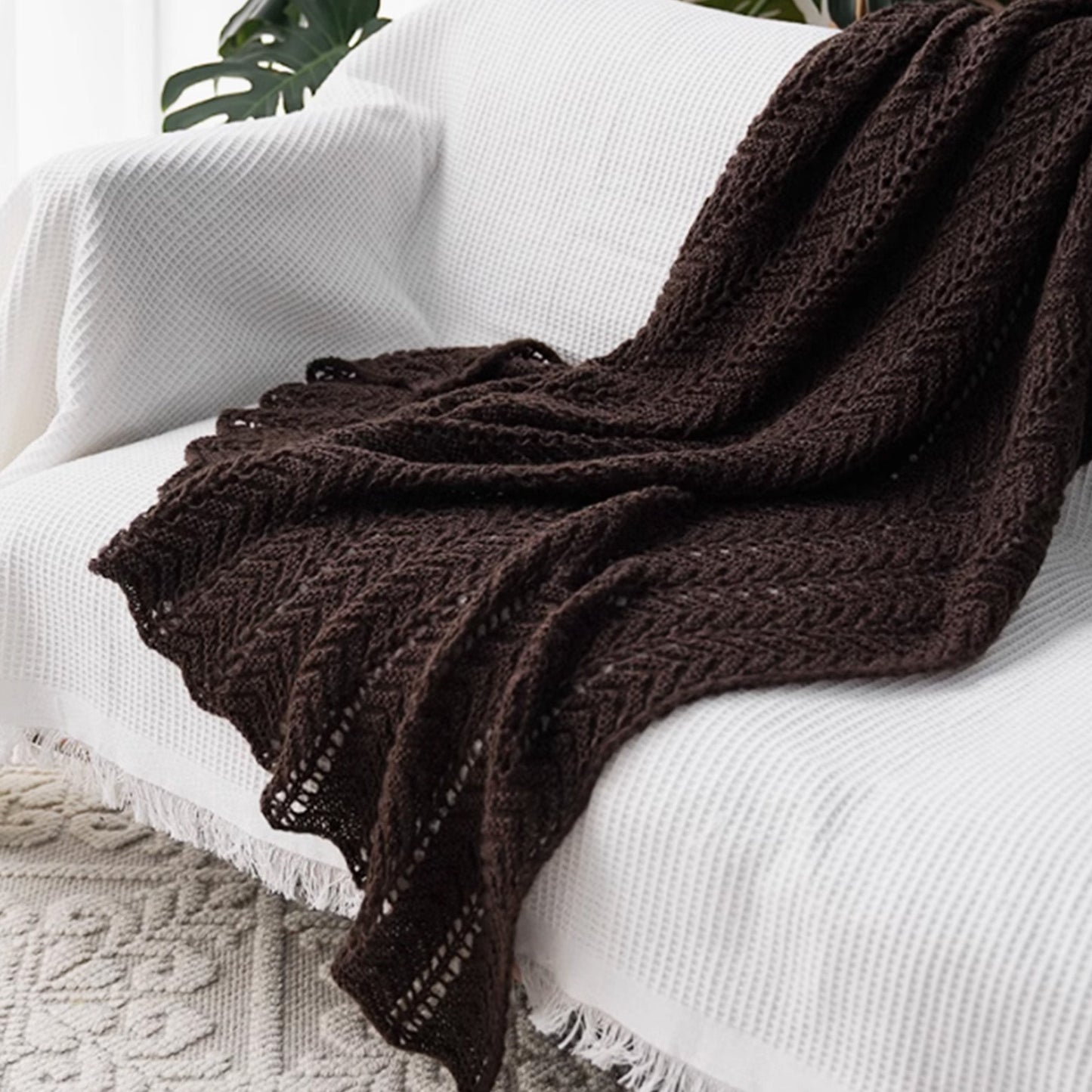Chevoria | Strickdecke – Weich und stilvoll für jedes Zuhause 0