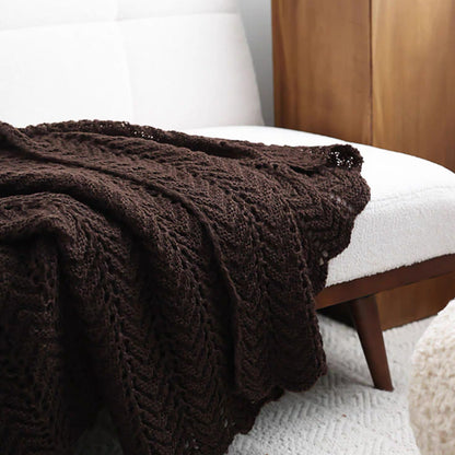 Chevoria | Strickdecke – Weich und stilvoll für jedes Zuhause 1