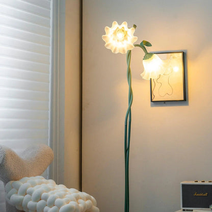 Floréa | Elegante Blüten-Stehleuchte – Ein stilvoller Akzent für Ihr Zuhause