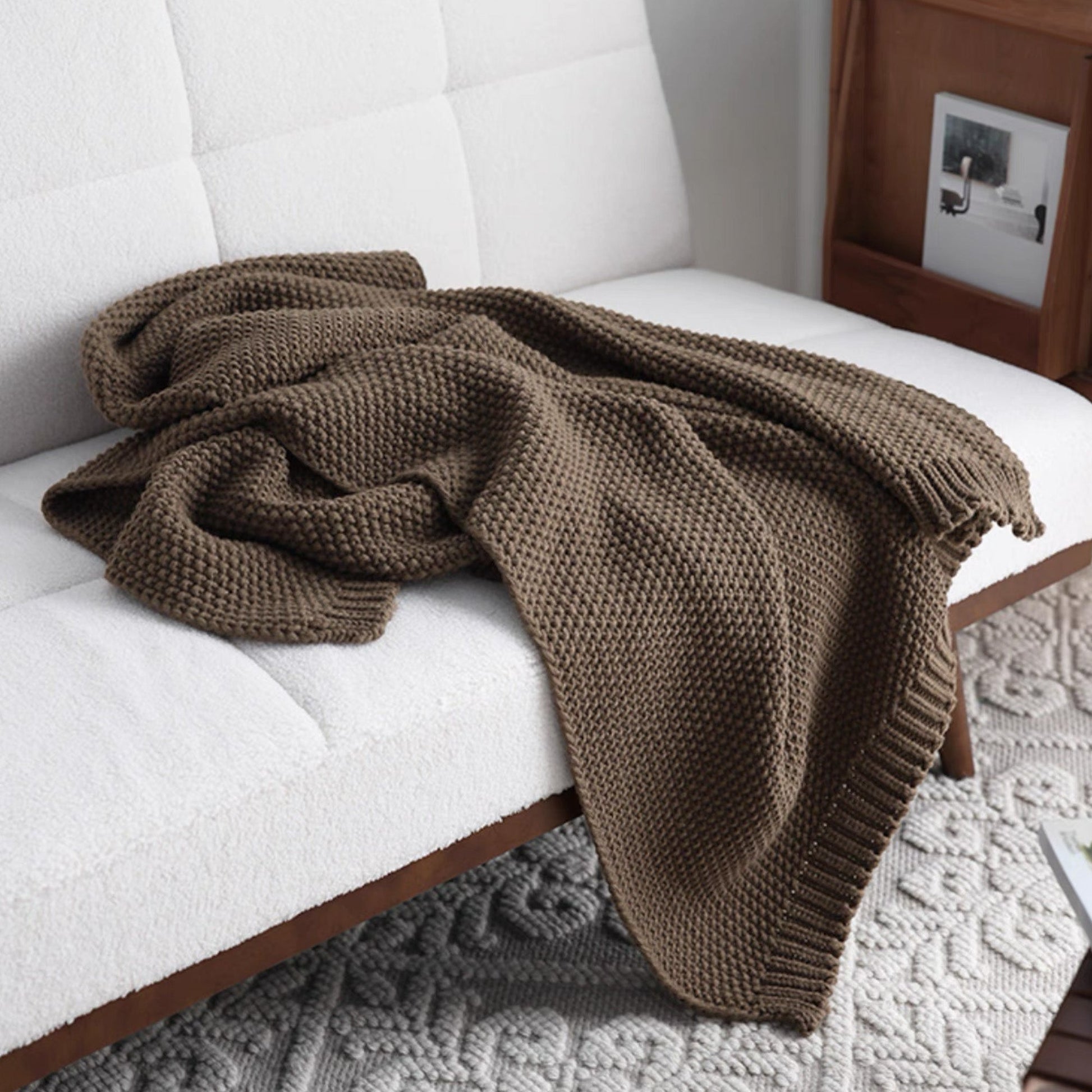 Knorvion | Strickwurfdecke – Gemütlich und stilvoll in Mocha Braun für Zuhause 3