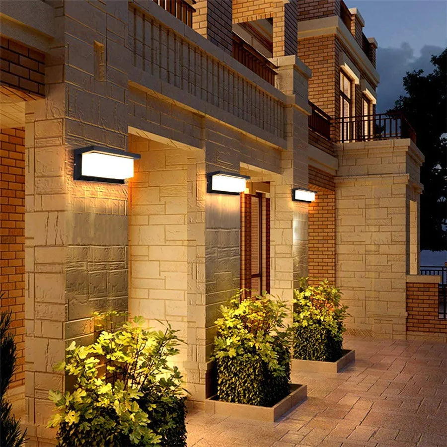 HimmelSchimmer Suny | Moderne LED-Außenwandleuchte aus Aluminium & Acryl – wetterfest, energieeffizient & optional mit Bewegungssensor für Garten und Terrasse