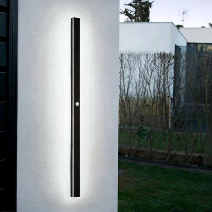 Stilvolle LED-Außenwandleuchte IP65 | Minimalistische, wetterfeste Wandlampe aus Metall & Acryl für Garten, Terrasse und Korridor – dimmbar, energieeffizient & optional mit Bewegungssensor