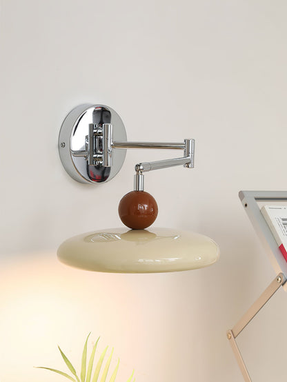 Lola | Schwenkarm Wandlampe - Eleganz für Ihr Zuhause