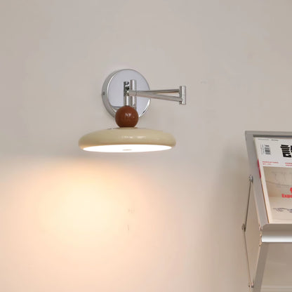 Lola | Schwenkarm Wandlampe - Eleganz für Ihr Zuhause