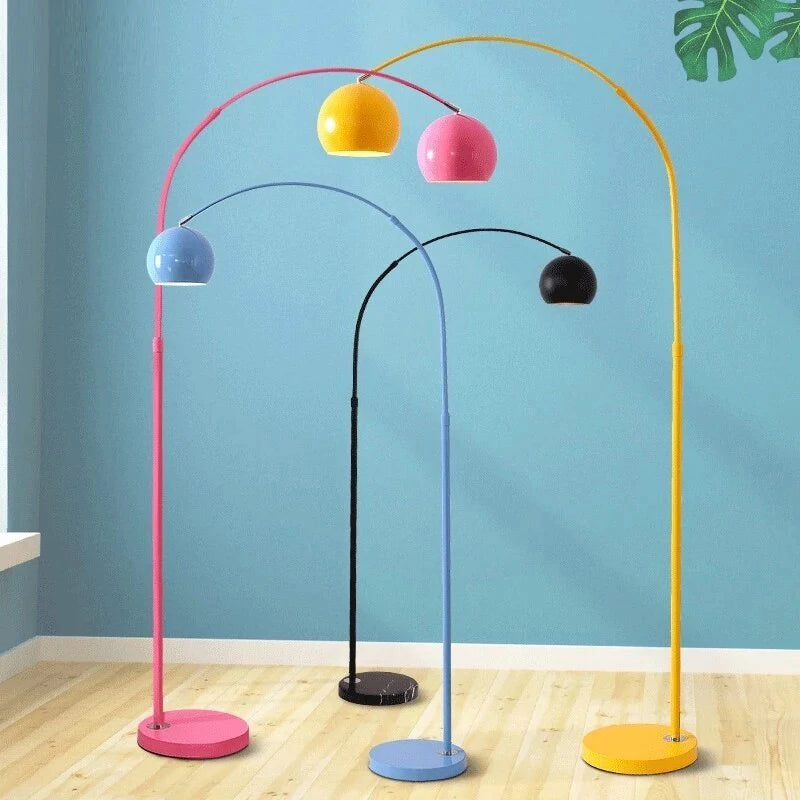 Lunara | Stehlampe Schwarz – Modernes Design für Wohnzimmer mit LED-Beleuchtung 3
