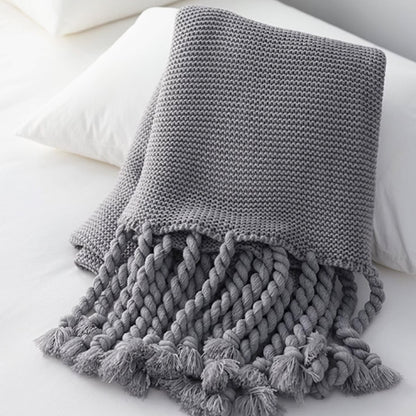 Lunaria | Strickdecke – Dicke, Gemütliche Decke mit Übereck-Quasten 11