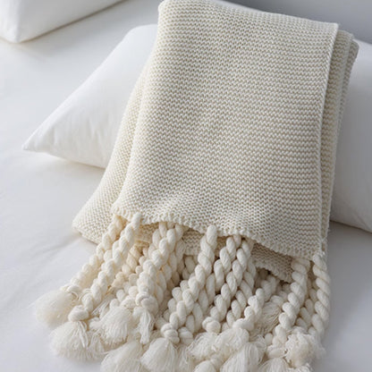 Lunaria | Strickdecke – Dicke, Gemütliche Decke mit Übereck-Quasten 5
