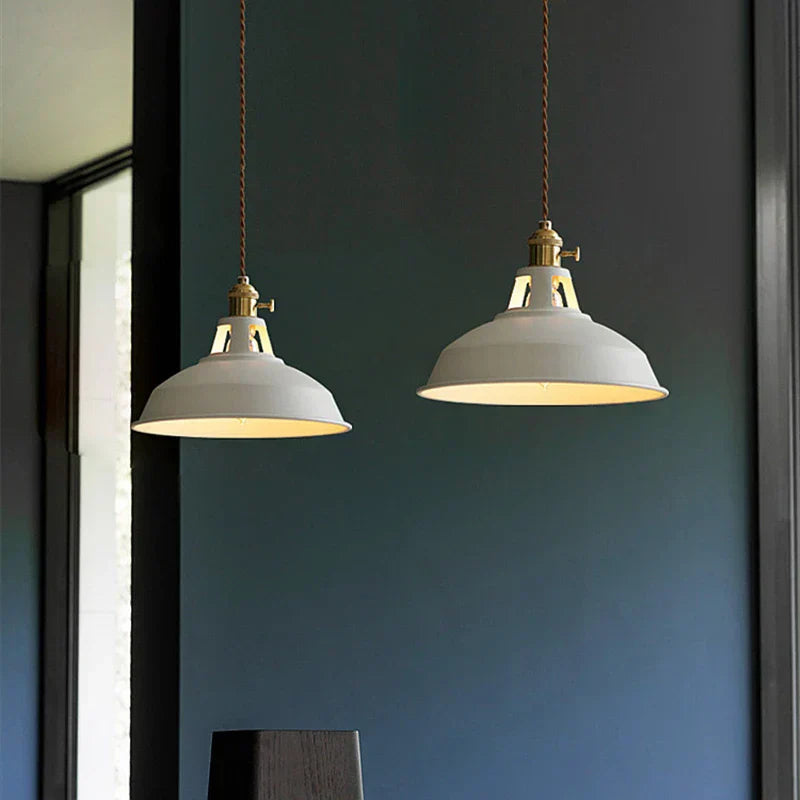Luminat | LED-Pendelleuchte – Nordische Industrielle Lampe im Retro-Design, Bunte Farboptionen, Modernes Statement für Wohnzimmer, Esszimmer & Kinderzimmer