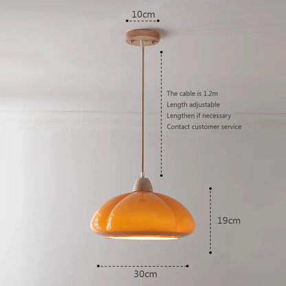 MedievalLuxe | Cremefarbene Pendelleuchte – Mittelalterlich Inspiriertes Design