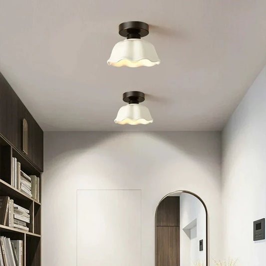 Lustre Élégance– Hängelampe aus Keramik und Glas für luxuriöse Innenräume