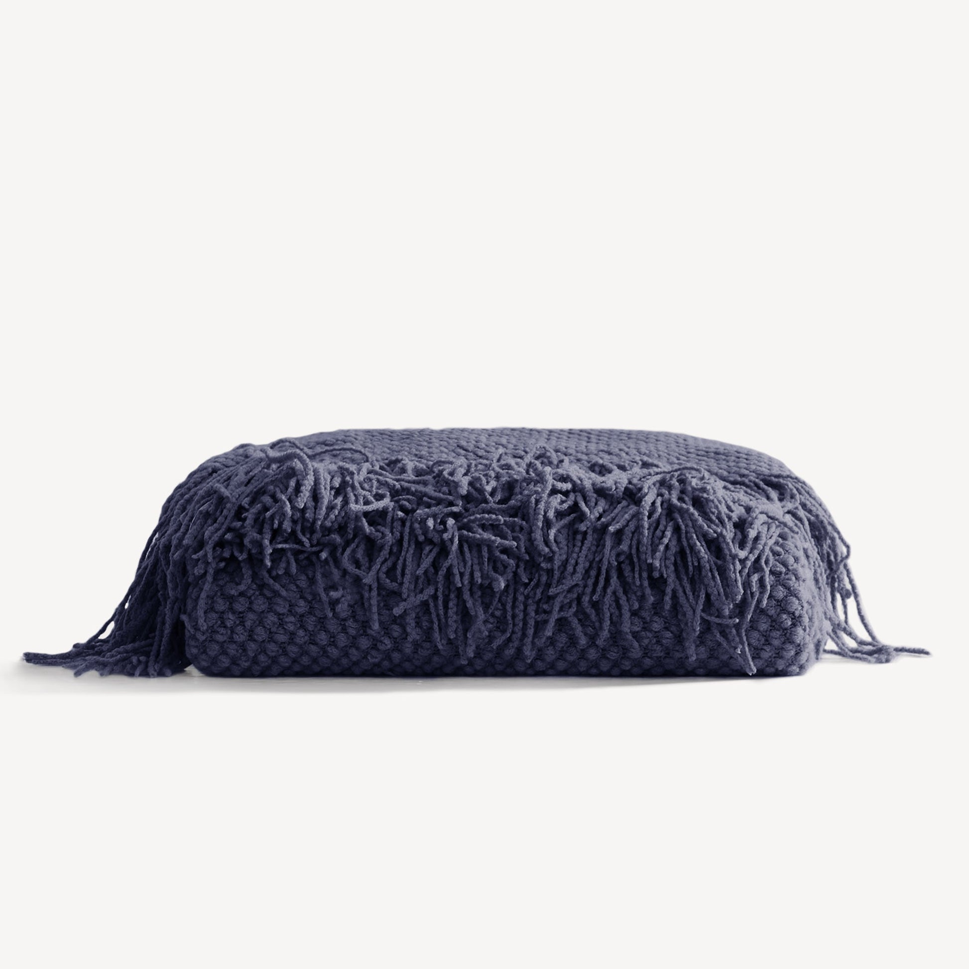 Nuvella | Strickwurfdecke – Weich und Warm für Sofa oder Bett 8