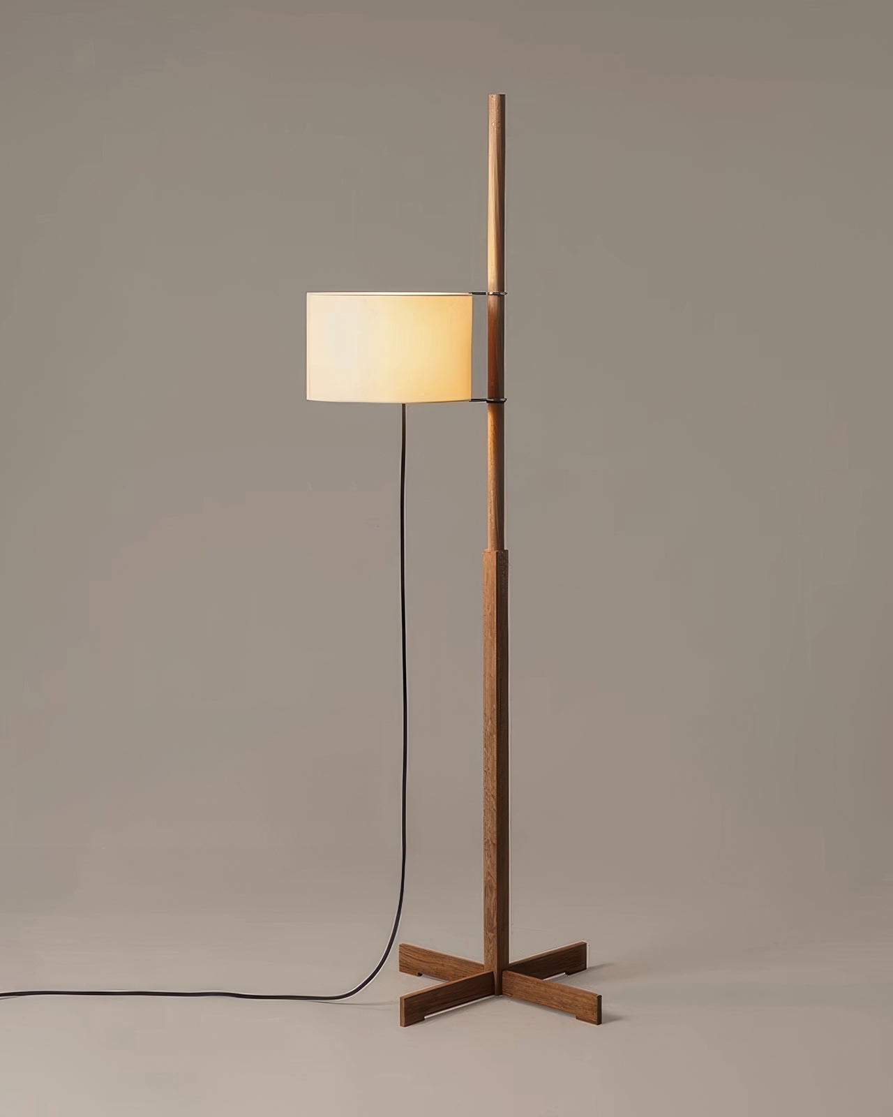 EternaLuxe Stehlampe | Minimalistischer Luxus für Ihr Zuhause
