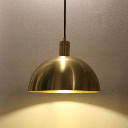 AurumLux - Stilvolle Messing-Hängeleuchte im Mid Century Design