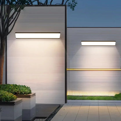 Lana | Gartenleuchte – Wetterfester LED-Außenstrahler im Modernen Design, Warmweißes Licht, Mit Bewegungssensor, Für Garten, Terrasse & Hof, In Größen 60/90 cm Erhältlich