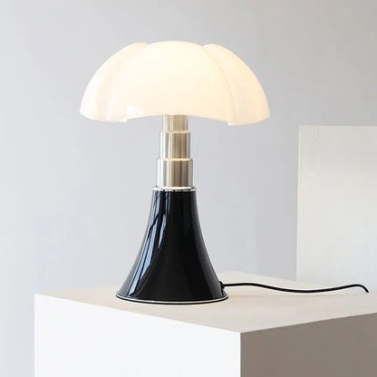 Fleuréa | Blumen Tischlampe – Elegante LED-Leuchte in Blütenform,Warmweiß 4000K, Touch-Schalter