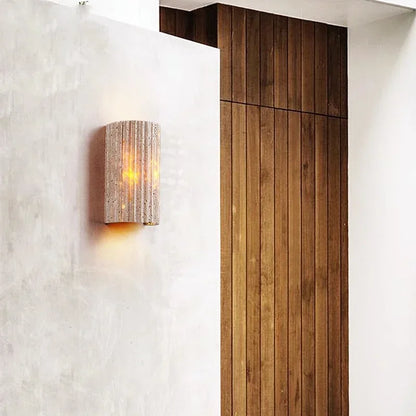 LumaTerra | Vintage LED-Wandleuchte – aus Travertin, Naturstein-Design