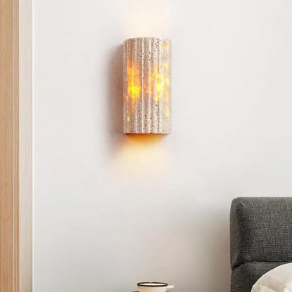 LumaTerra | Vintage LED-Wandleuchte – aus Travertin, Naturstein-Design