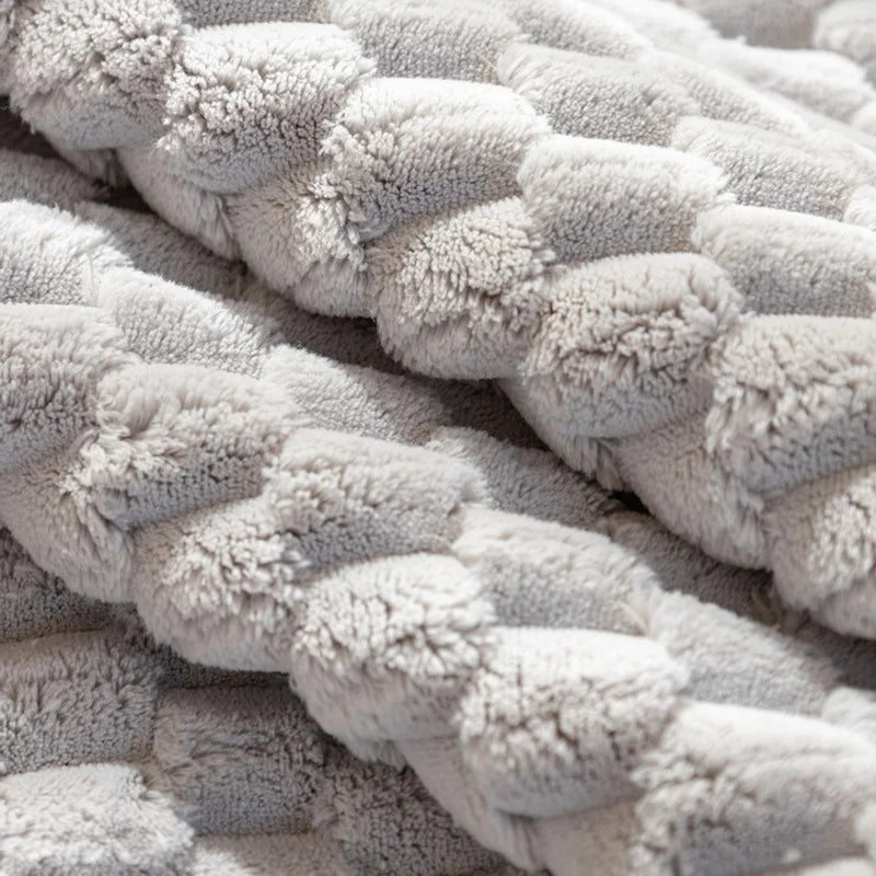 SnuggleFleece | Sofaüberwurf – Plüsch mit Anti-Rutsch-Funktion für Ecksofa 3