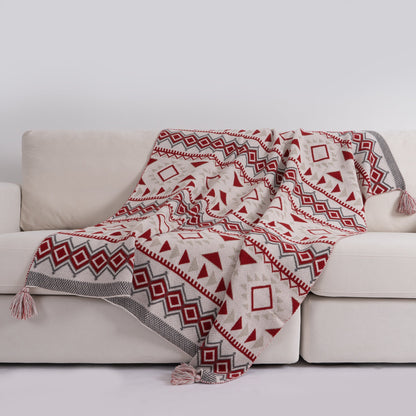 Tribalia | Wohndecke – Warm und Stilvoll mit Modernem Stammesmuster 1