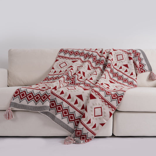 Tribalia | Wohndecke – Warm und Stilvoll mit Modernem Stammesmuster 1