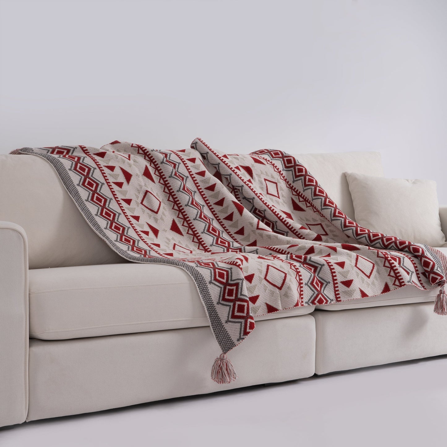 Tribalia | Wohndecke – Warm und Stilvoll mit Modernem Stammesmuster 2