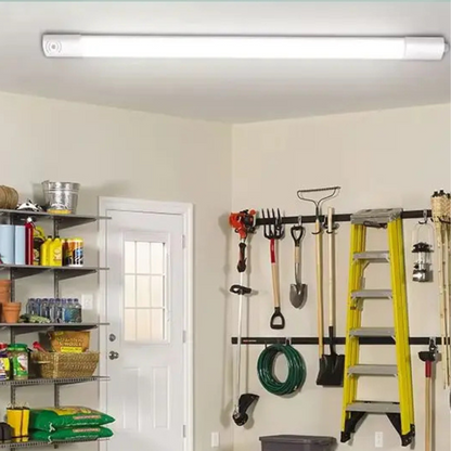 Belloraa | LED Deckenleuchte – 2er-Pack, miteinander verbindbare, mit Bewegungssensor, 36 W, IP66
