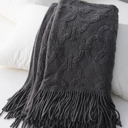 Veloria | Wurfdecke – Elegantes Design mit Fransen für stilvolle Wohnräume 10