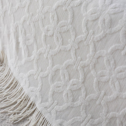 Veloria | Wurfdecke – Elegantes Design mit Fransen für stilvolle Wohnräume 7