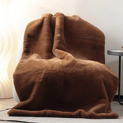 Velvoria | Wurfdecke – Luxuriöse Chenille für Wärme und Eleganz 1