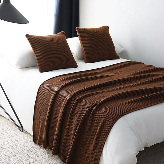 Warmora | Strickwurfdecke – Elegante, gerippte Textur für Gemütlichkeit 2