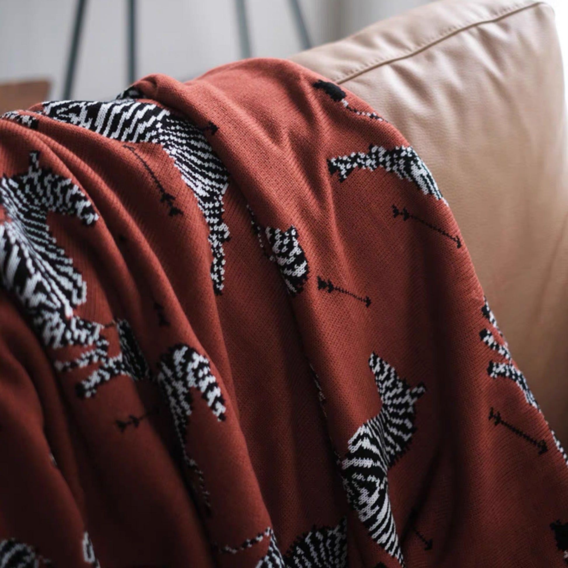Zebralis | Wurfdecke – Wildes Zebra-Design für Abenteuerflair 7