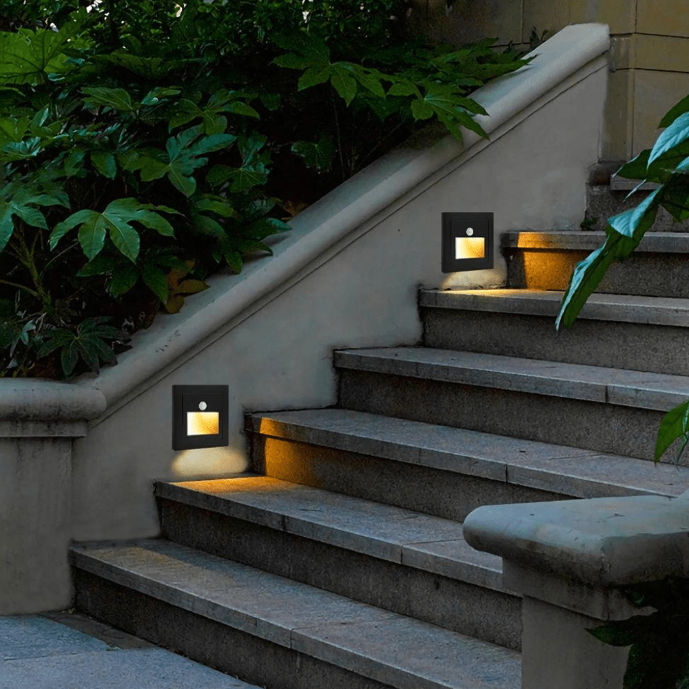 StairGlow | Elegante und Moderne Treppenwandlampe