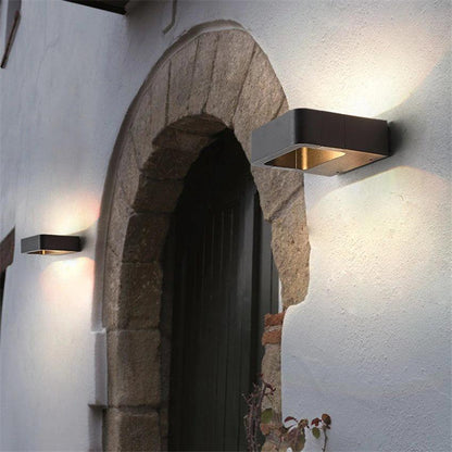 Acrylux | Elegante moderne Außenbeleuchtung mit wetterfestem Acryl-Design