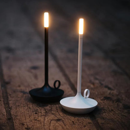 EleganzFlamme | LED-Kerzenleuchte – Stilvolle Wiederaufladbare Lampe mit Realistischem Flackern, Warmweiß, Dimmbar 30/50/100%, Für Wohnzimmer & Schlafzimmer